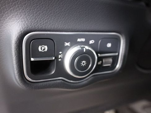 Used 2026 Mercedes-Benz G 550 image 12