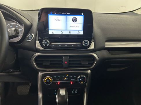 Used 2018 Ford EcoSport SE image 21