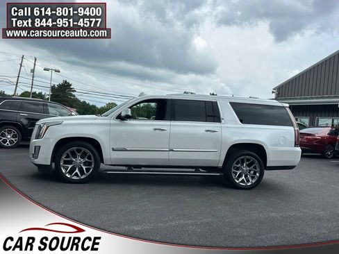 Used 2018 Cadillac Escalade ESV Platinum AWD/4WD image 4