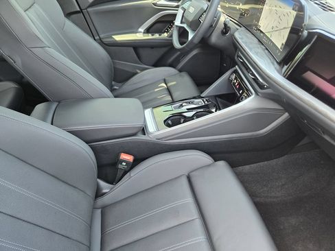 Certified 2025 Audi Q5 Prestige AWD/4WD image 18
