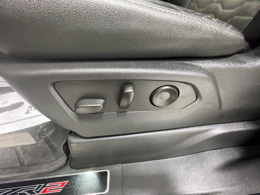 Used 2022 Chevrolet Silverado 1500 ZR2 w/ Technology Package AWD/4WD image 19