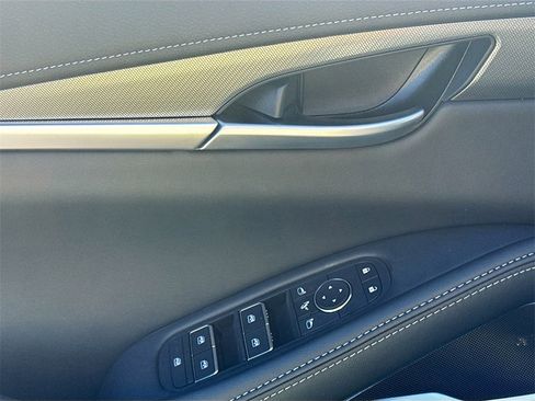 Used 2026 INFINITI QX60 Luxe w/ Cargo Package image 19