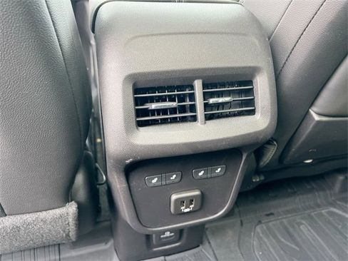 Used 2024 GMC Terrain Denali w/ Denali Premium Package image 22