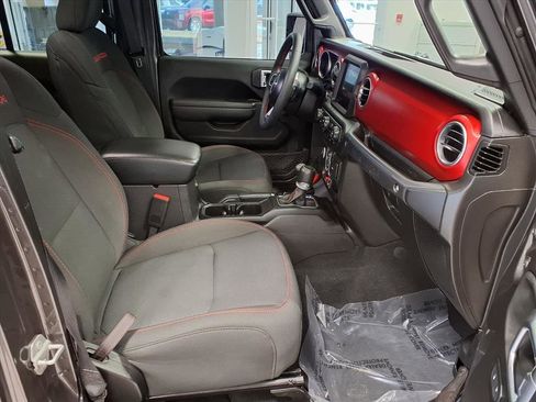 Used 2023 Jeep Gladiator Rubicon w/ LED Lighting Group image 10