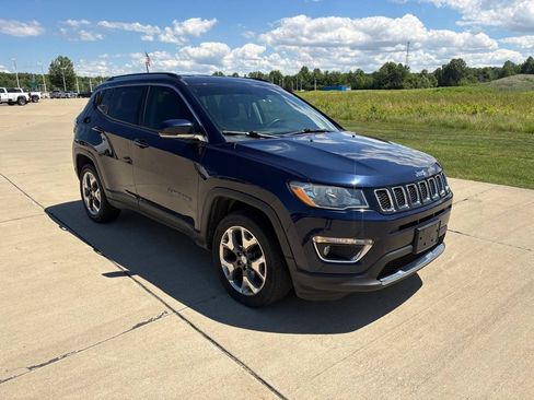 Used 2019 Jeep Compass Limited AWD/4WD image 8