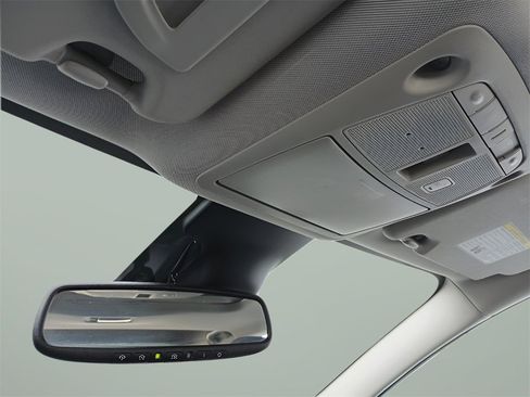 Used 2022 Nissan Rogue Sport SL w/ Premium Package image 24