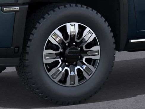 New 2025 GMC Sierra 2500 Denali w/ Denali Reserve Package image 9