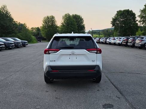Used 2024 Toyota RAV4 XLE AWD/4WD image 7
