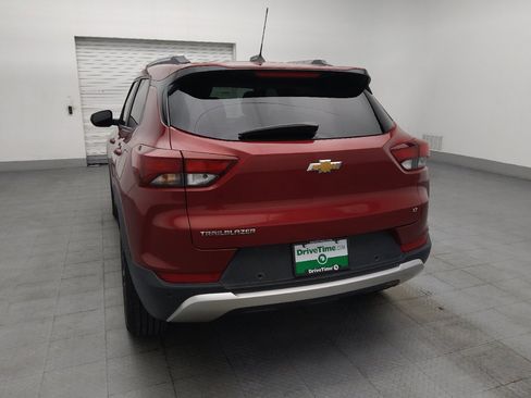 Used 2021 Chevrolet TrailBlazer LT w/ Convenience Package FWD image 5