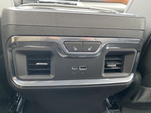 Used 2026 GMC Sierra 2500 Denali w/ Denali Reserve Package image 28