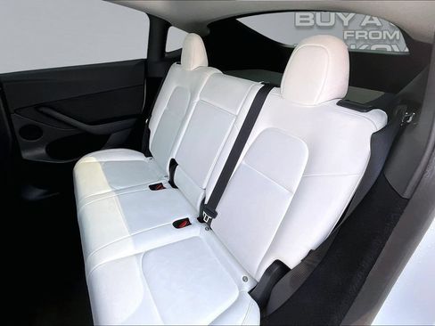 Used 2023 Tesla Model Y Performance AWD/4WD image 24