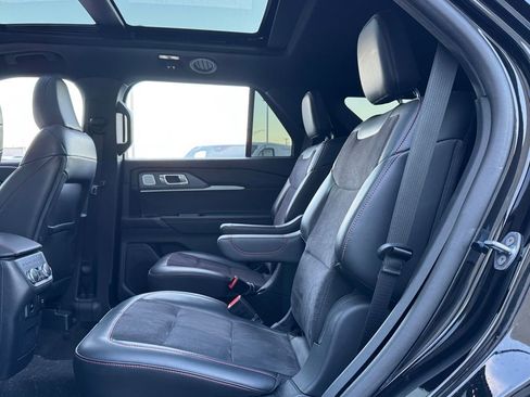 Used 2025 Ford Explorer ST w/ Sun And Sound Package image 26