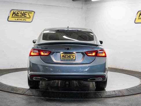 Used 2025 Chevrolet Malibu RS FWD image 3