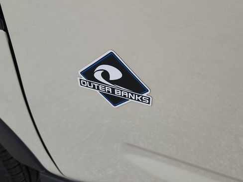 New 2025 Ford Bronco Sport Outer Banks w/ Outer Banks Tech Package+ image 19