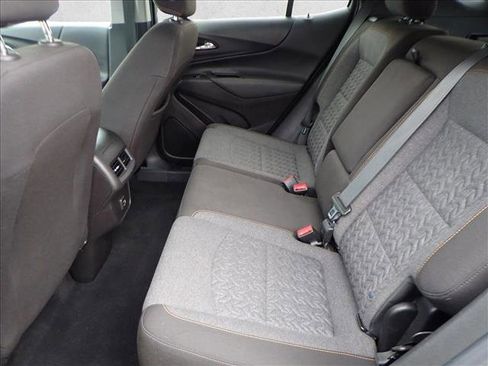 Used 2023 Chevrolet Equinox LT image 10