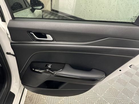 Used 2025 Kia K5 GT-Line w/ GT-Line Premium Package image 16