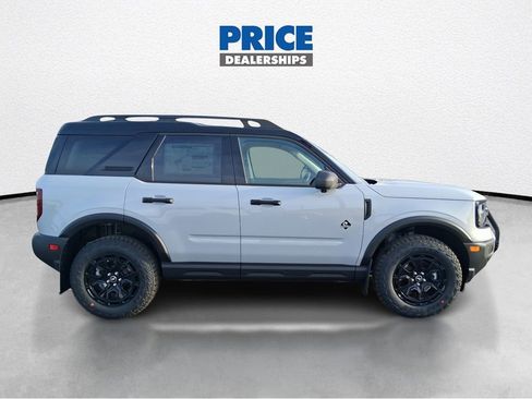 New 2026 Ford Bronco Sport Outer Banks w/ Sasquatch Outer Banks Package AWD/4WD image 11