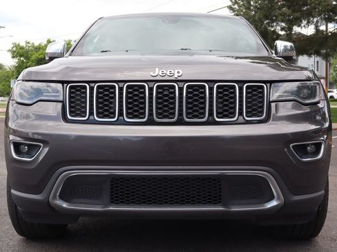 Used 2019 Jeep Grand Cherokee Limited w/ Luxury Group II AWD/4WD image 13