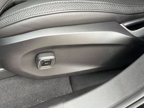 New 2026 Volvo EX90 Ultra AWD/4WD image 16