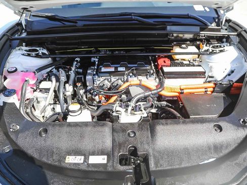 Used 2025 Lexus RZ 300e w/ Accessory Package (2T) image 26