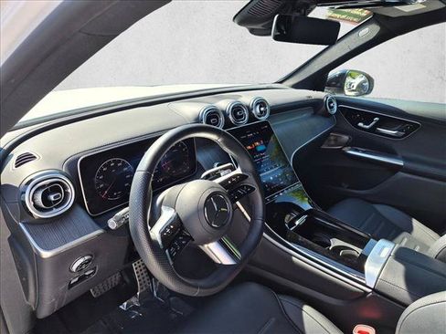 Certified 2025 Mercedes-Benz GLC 300 4MATIC image 10