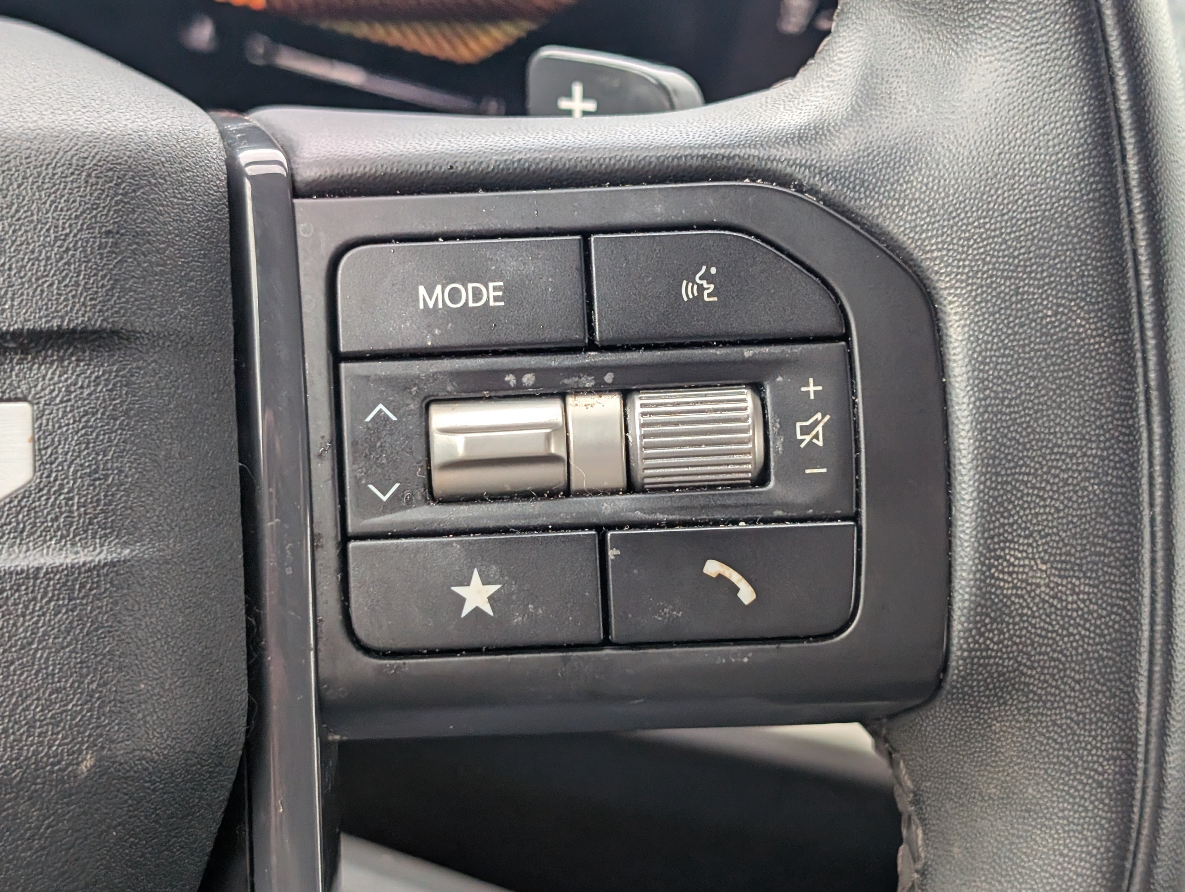 Used 2027 Kia Telluride S w/ Towing Package FWD image 27
