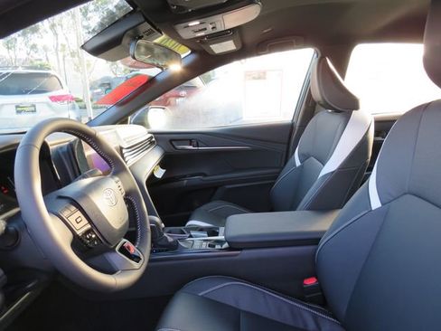 Certified 2026 Toyota Camry SE image 15