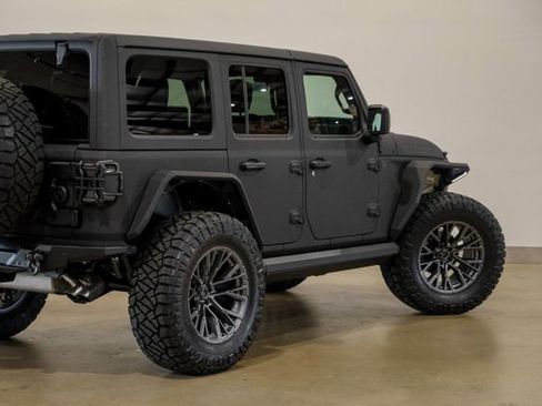 Used 2024 Jeep Wrangler Unlimited Rubicon 392 image 46