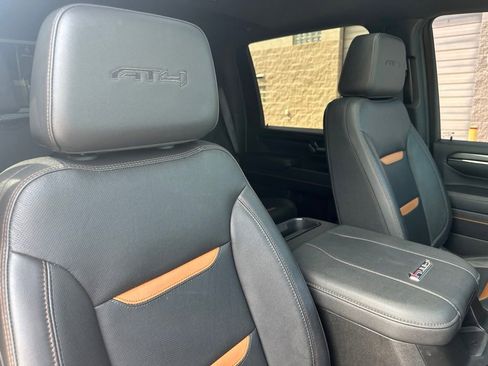 Used 2024 GMC Sierra 3500 AT4 w/ AT4 Premium Plus Package AWD/4WD image 27