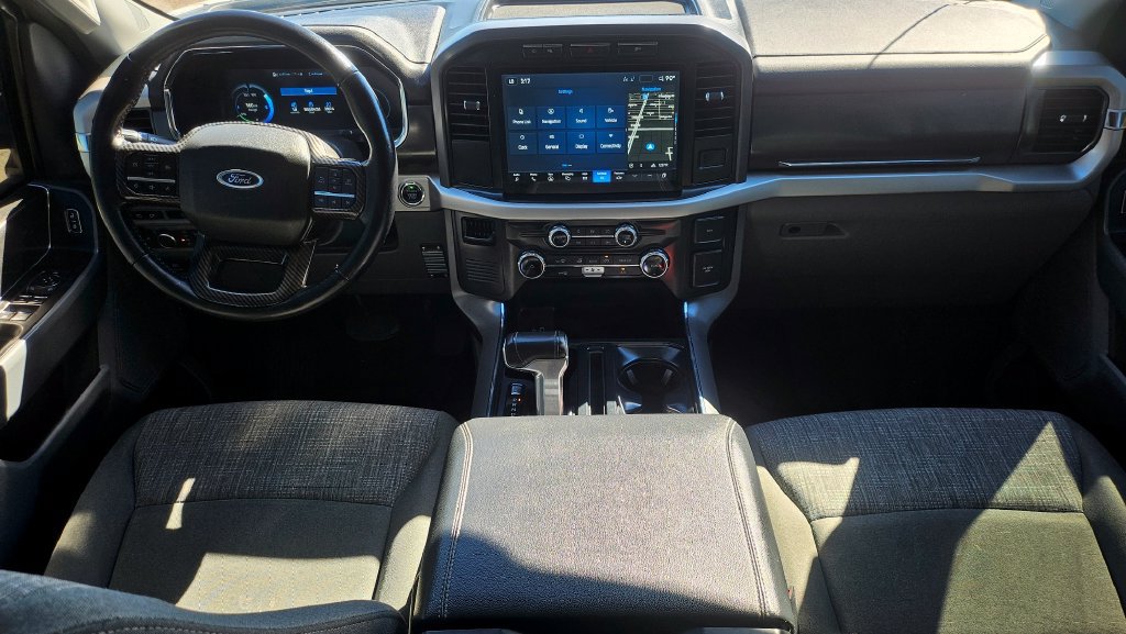 Used 2022 Ford F150 Lightning XLT AWD/4WD image 5