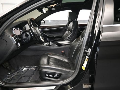 Used 2017 BMW 540i image 12
