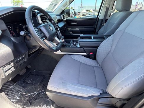 Used 2023 Toyota Tundra SR5 w/ SR5 Convenience Package AWD/4WD image 18