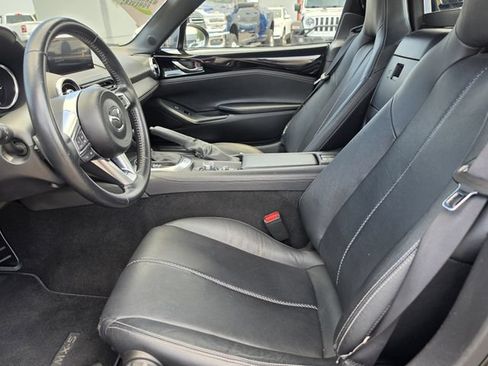 Certified 2025 MAZDA MX-5 Miata RF Grand Touring RWD image 11