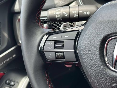 Certified 2026 Acura Integra A-Spec FWD image 23