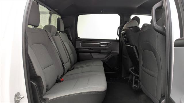 Used 2022 RAM 1500 Big Horn AWD/4WD image 18