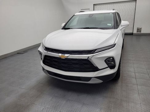 Used 2024 Chevrolet Blazer LT w/ Convenience Package FWD image 15