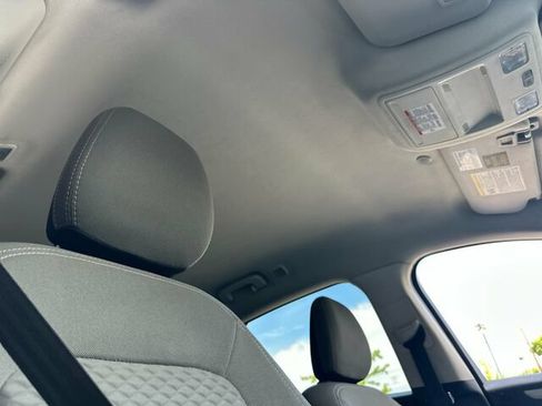 Used 2022 Ford Escape SE w/ Convenience Package FWD image 20