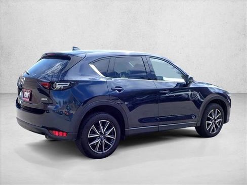 Used 2017 MAZDA CX-5 Grand Touring w/ Premium Package AWD/4WD image 4