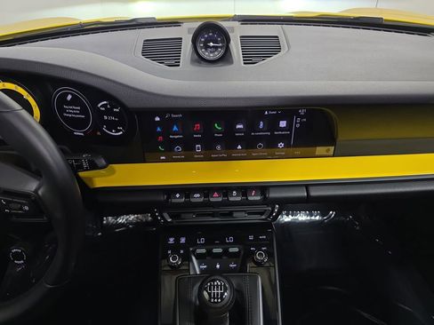 Used 2024 Porsche 911 Carrera T image 16