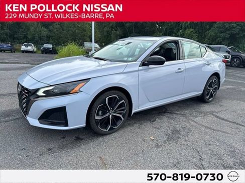 Certified 2024 Nissan Altima 2.5 SR w/ SR Premium Package AWD/4WD image 1