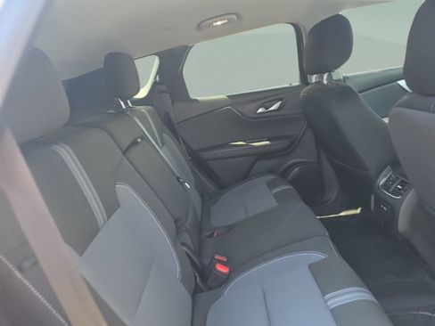 Used 2024 Chevrolet Blazer LT w/ Convenience Package FWD image 31