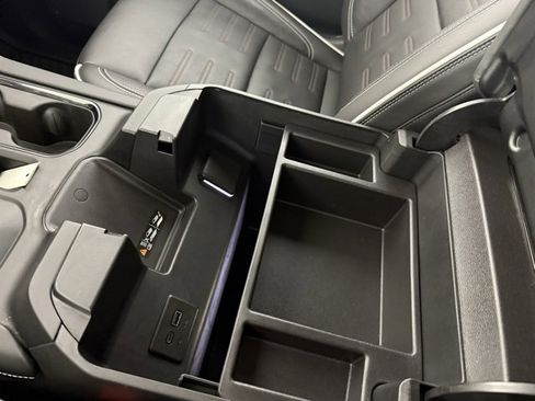 Used 2023 GMC Sierra 1500 AT4X image 29