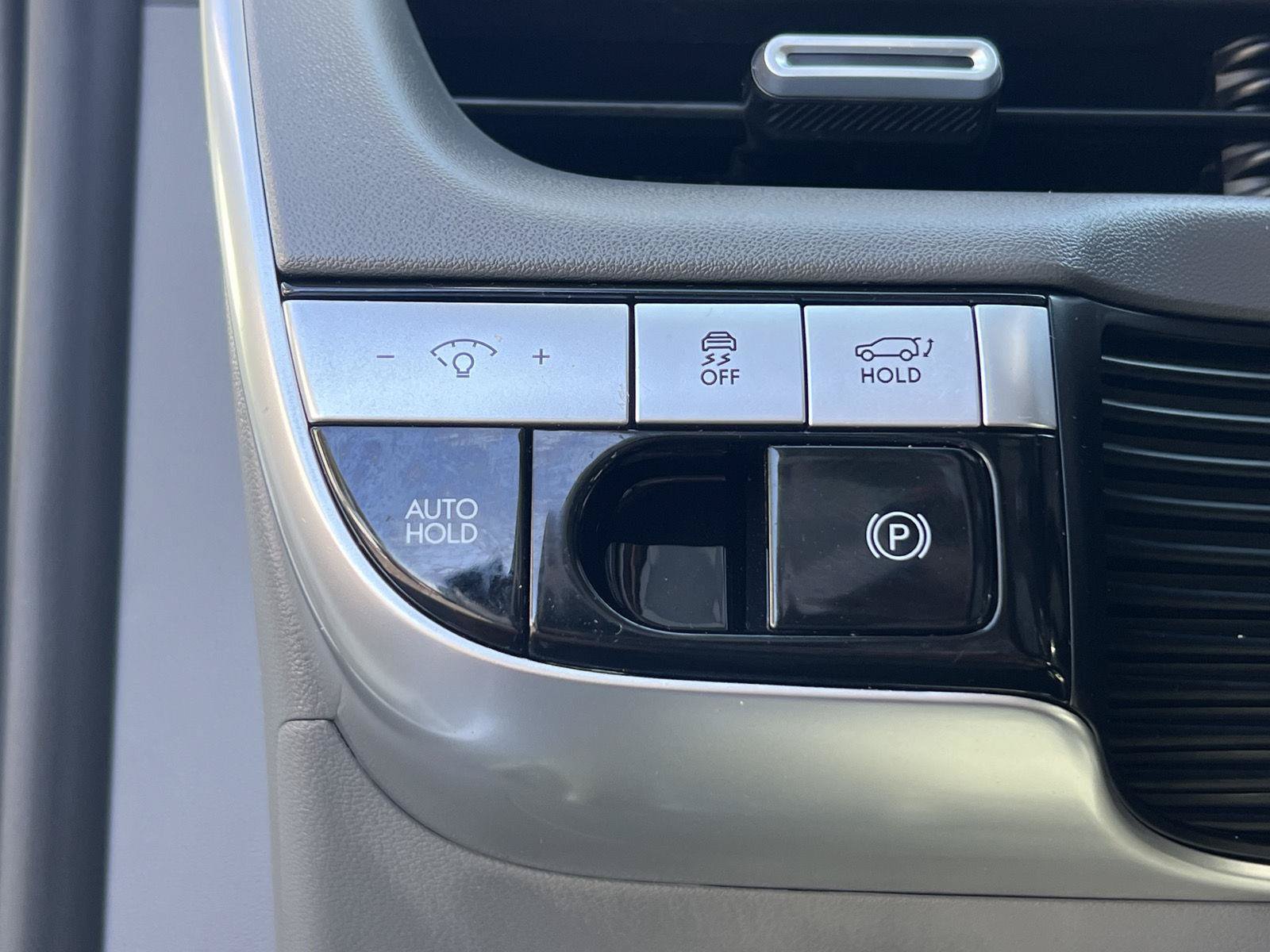 Certified 2024 Hyundai Ioniq 5 SEL AWD/4WD image 28