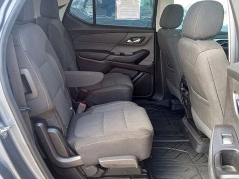 Used 2019 Chevrolet Traverse LT AWD/4WD image 10