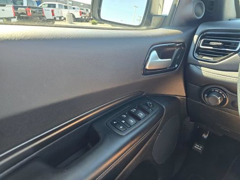 Used 2024 Dodge Durango SXT w/ 3rd Row Seating Group AWD/4WD image 30