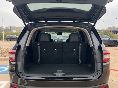 New 2025 Honda Pilot Elite image 5