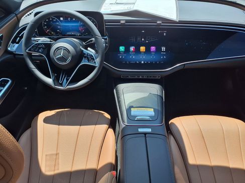 New 2026 Mercedes-Benz E 350 4MATIC Sedan image 15