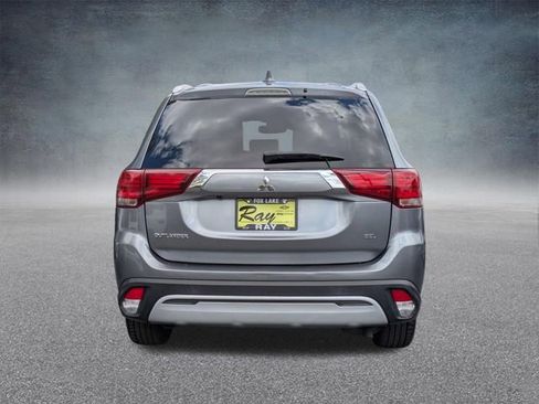Used 2020 Mitsubishi Outlander ES AWD/4WD image 5