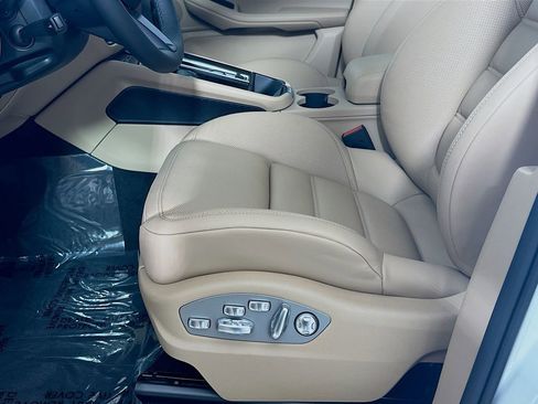 New 2026 Porsche Macan S AWD/4WD image 22