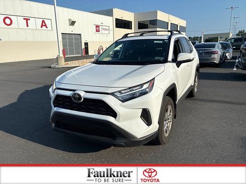Used 2025 Toyota RAV4 XLE w/ Convenience Package AWD/4WD image 19